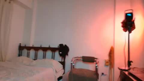 Sindy Scott online show from February 26, 3:11 pm