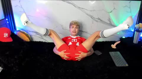 Juan online show from October 17, 1:31 am