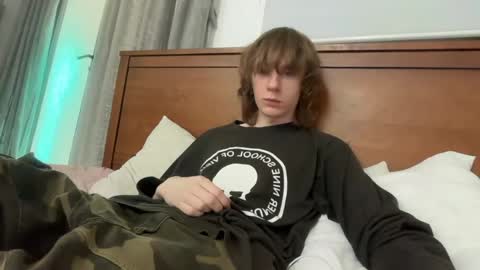 saintfawn online show from May 6, 1:03 am