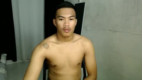 Taylor online show from February 3, 1:48 am