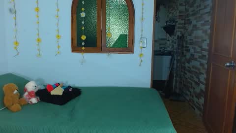 crisma online show from October 24, 6:15 pm