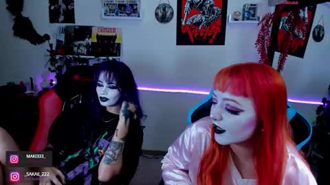    online show from October 3, 11:29 am