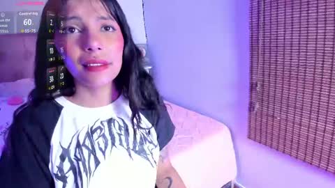 Saki Akanee online show from July 21, 10:28 am