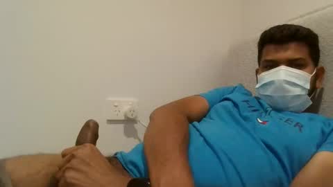 Snapshot of sakthi1514 chatting on April 2, 8:34 am sakthi1514 online show from April 2, 8:34 am