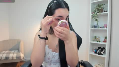 Snapshot of sakura_harper chatting on March 6, 6:10 am Sakura Harper online show from March 6, 6:10 am