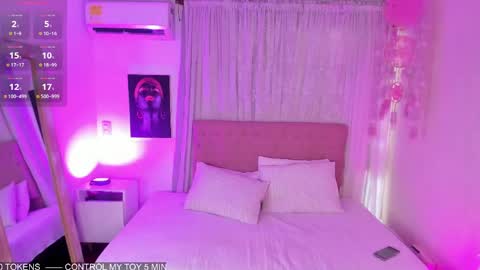 Salura online show from May 8, 7:52 pm