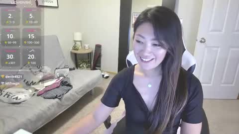 Sakura online show from October 5, 10:46 am