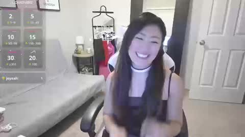 Sakura online show from October 11, 11:42 am