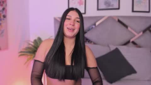 Salem online show from December 1, 11:37 am