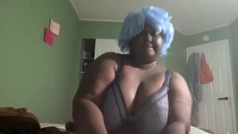 salemblue online show from September 30, 2:05 am