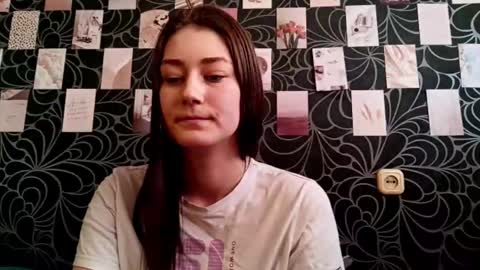 Snapshot of salinaliverman chatting on February 13, 10:00 am Salina online show from February 13, 10:00 am