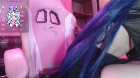  salloy  online show from December 18, 2:23 pm