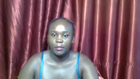 Snapshot of sally_bee1 chatting on June 8, 3:18 am sally_bee1 online show from June 8, 3:18 am
