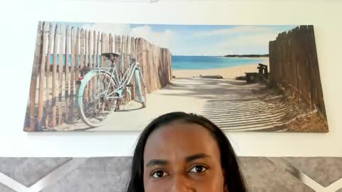 Snapshot of sally_noak chatting on May 20, 12:22 pm Sally online show from May 20, 12:22 pm