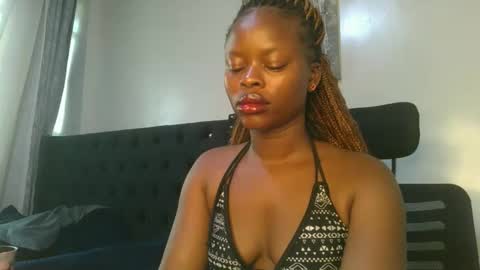 Snapshot of sallysasha254 chatting on December 14, 7:03 am sallysasha254 online show from December 14, 7:03 am