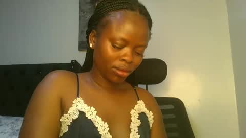 sallysasha254 online show from February 10, 7:07 pm