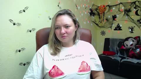 Sally online show from November 3, 6:31 pm