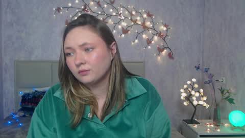 Snapshot of sallyverda chatting on March 29, 5:46 pm Sally online show from March 29, 5:46 pm