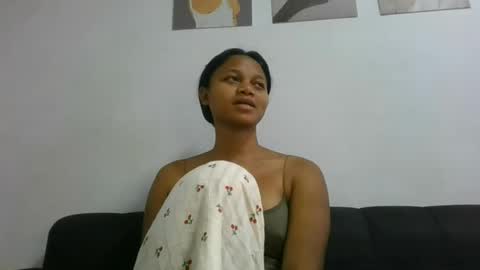 SallyWett online show from July 26, 10:33 am