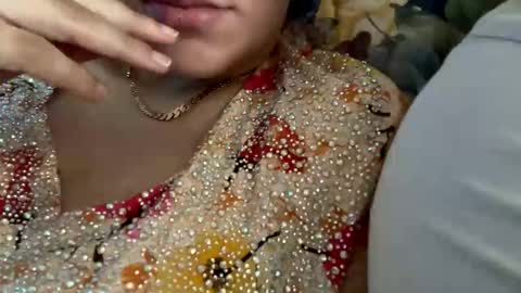 salma1923 online show from September 14, 1:43 pm