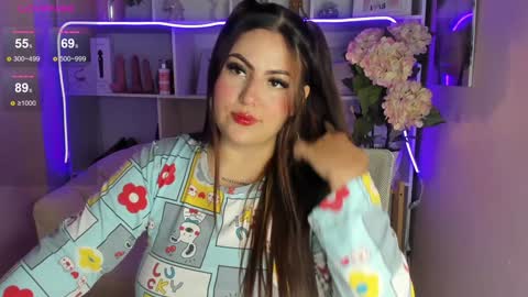 Snapshot of salmaacute chatting on December 4, 7:45 pm Salma online show from December 4, 7:45 pm