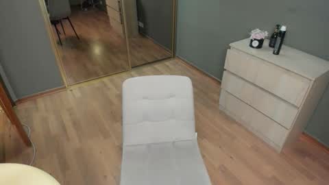 Snapshot of salmaflow chatting on March 25, 10:27 pm Salma online show from March 25, 10:27 pm