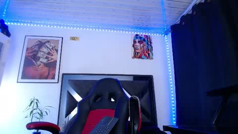 Snapshot of salo_hot01 chatting on June 14, 2:24 am SALO HOT online show from June 14, 2:24 am