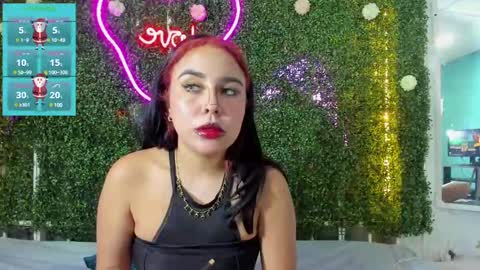 salome online show from December 15, 8:25 pm