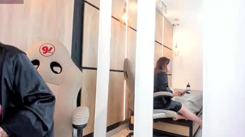 Snapshot of salome_greg chatting on March 27, 3:34 am SALOME online show from March 27, 3:34 am