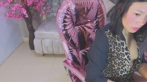 Salome  online show from December 15, 12:53 pm