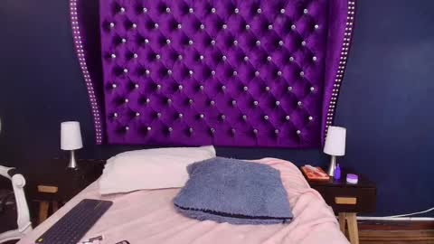 salomeee__ online show from March 27, 8:26 am