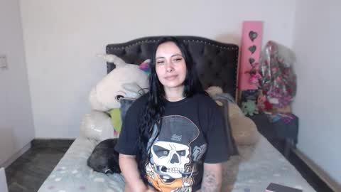 yenny online show from February 13, 4:52 am