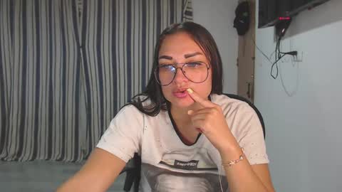 salome online show from September 23, 11:30 pm