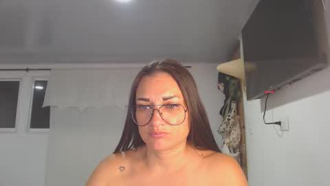 salome online show from February 13, 1:34 am