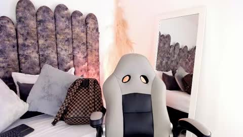 Snapshot of salomesimos1 chatting on September 23, 11:08 pm Salome online show from September 23, 11:08 pm