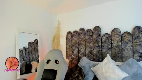 Snapshot of salomesimos1 chatting on October 8, 11:02 pm Salome online show from October 8, 11:02 pm