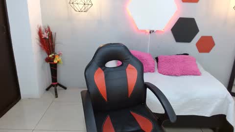 martina online show from February 19, 3:28 am