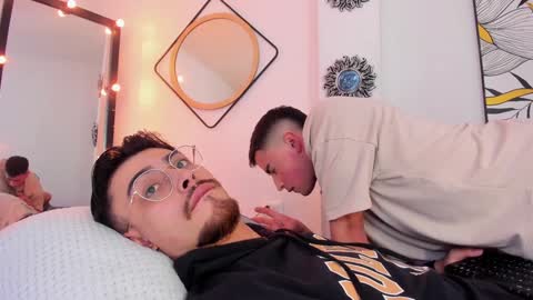 Salomon  Jax and Luca online show from January 11, 9:46 pm
