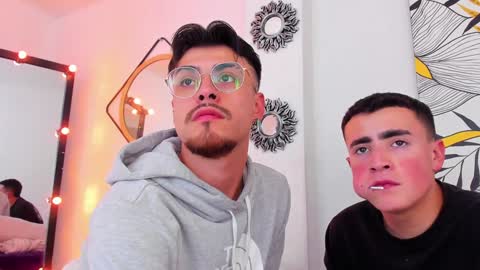 Salomon  Jax and Luca online show from January 17, 4:15 pm