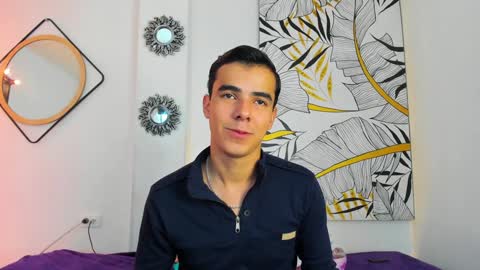 Salomon  Jax and Luca online show from January 24, 11:59 am