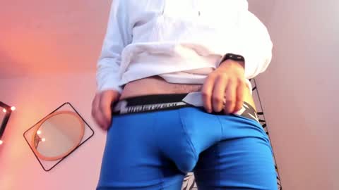 Salomon  Jax and Luca online show from February 5, 3:09 pm