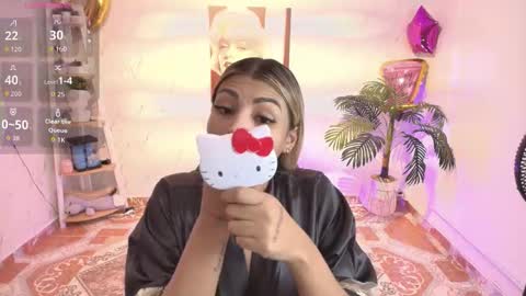 Snapshot of saloomee__ chatting on September 23, 11:13 am SALOME online show from September 23, 11:13 am