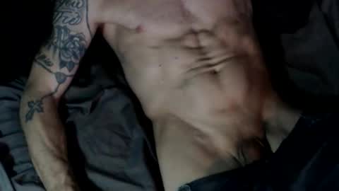 Snapshot of salsbigger chatting on April 3, 10:52 pm Anthony Deniro online show from April 3, 10:52 pm