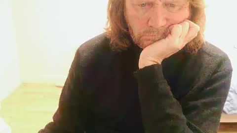 Saltimbanquier  Salt  ou  Banquier  online show from October 24, 10:00 am