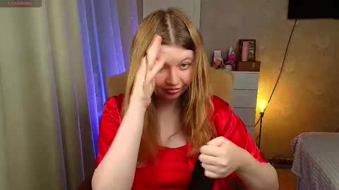 Snapshot of salut_love chatting on October 30, 3:35 pm Ruby online show from October 30, 3:35 pm