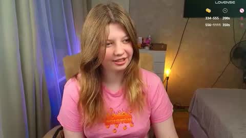 Snapshot of salut_love chatting on November 27, 3:25 pm Ruby online show from November 27, 3:25 pm