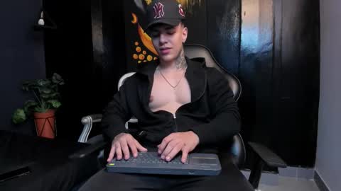 SALVATORE online show from October 14, 5:36 pm