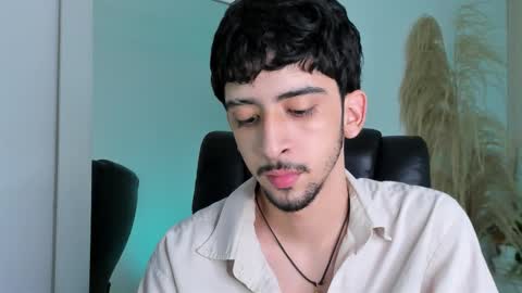 salvatore  online show from September 9, 8:41 pm