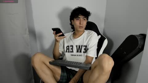 salvatore_montt online show from February 16, 12:52 am