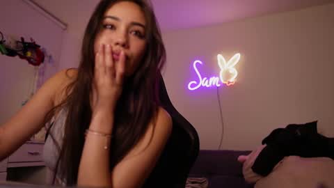 Snapshot of sam01___ chatting on January 28, 2:11 am Stefana or Samchispas online show from January 28, 2:11 am